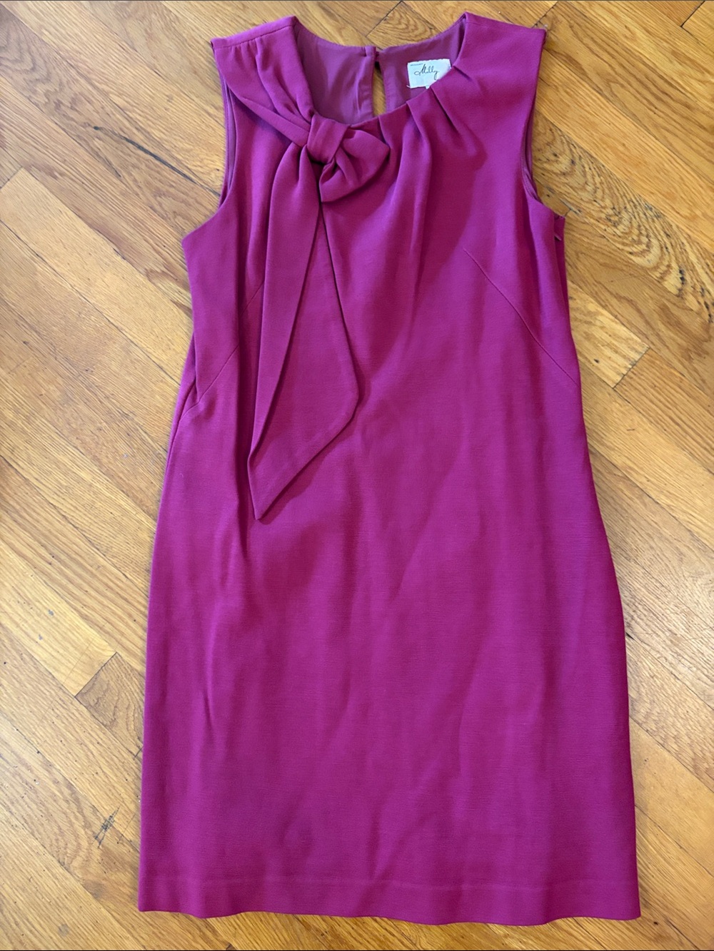 Sleeveless Bow-Accent Dress in Magenta